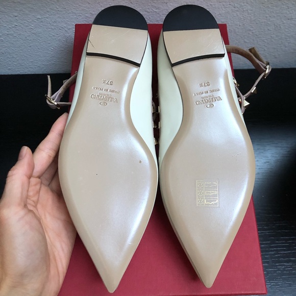 Rockstud Matte Leather Cage T-Strap Ballet Flats - Picture 6 of 11